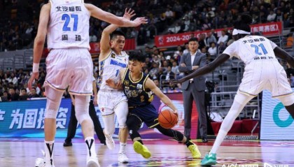 CBA官方公布常规赛MVP候选名单,广东后卫徐杰在列