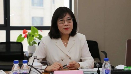 生于1983年,吴倩升正厅