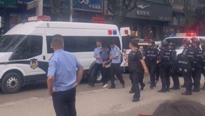 福泉一家珠宝店被盗,涉事门店员工称偷盗者已被找到,警方回应