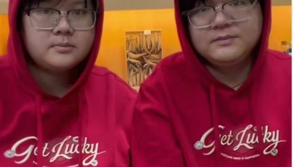 失散的双胞胎兄妹？“史上最相似夫妻”被网友围观，当事人：刚认识时不像，后来越长越像