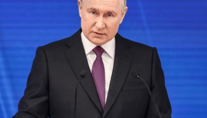 中俄关系一夜大变?普京没找中国,喊话要去印度:与莫迪关系密切!