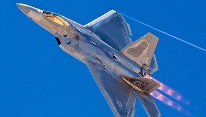 解放军的实力,英媒看在眼里,美军在亚太的空中优势,已荡然无存