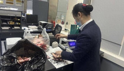 工行合肥望江东路支行兑换火烧币暖人心