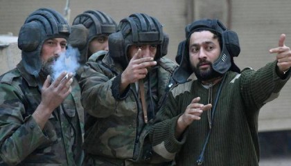 一炮炸开“潘多拉魔盒”!大批外军涌入前线,普京不得不掏出底牌