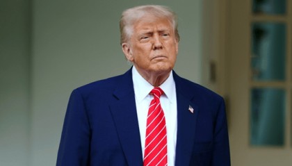 特朗普喊话泽连斯基:乌克兰收不回克里米亚,也无法加入北约