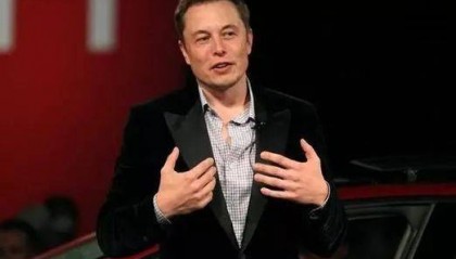 马斯克遭晴天霹雳?等不到党纲公布可能就被驱逐,美开始“内讧”