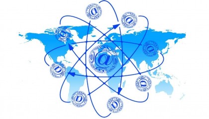 所有人都在接入DeepSeek，自研大模型还有必要吗？