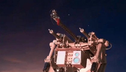 人类史上首次!俄军人向机器人部队投降,由无人机押送收押为战俘