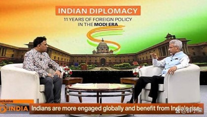 王毅4字定调中印关系,印外长变脸撂下3句狠话!中国成头号目标?