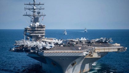 最新！美国两艘驱逐舰、三艘护卫舰遭袭击！美国中央司令部回应......