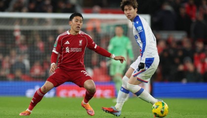 维尔茨5次关键传球！他在安菲尔德的精彩表现如何引发球迷共鸣？