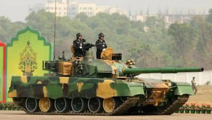 买走12辆坦克,用完就退货,如今故技重施,我国只回了一句话