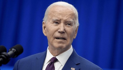 中美关系有变!拜登彻底摊牌了,东部战区突然回应,6个字威慑敌人!