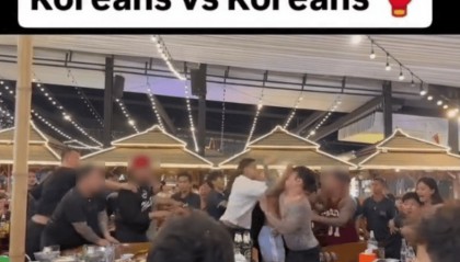 “韩国人装中国人在泰国打架!”泰国警方确认:涉事4人均为韩国籍游客