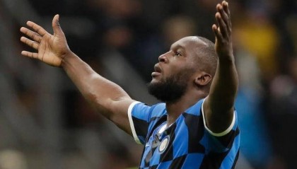 国米新卢卡库乏火乏助：9场比赛0进球0助攻，或成张康阳套现对象