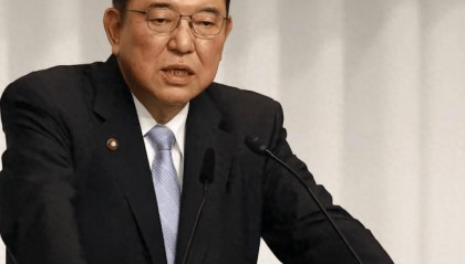 “拒绝参会”突然曝出!美担忧的来了,2个忠实小弟变了,直接表态