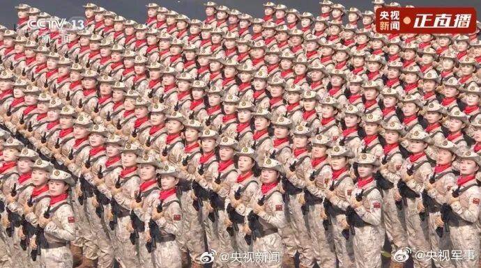 唯一一个全女兵方队！民兵方队，亮相阅兵场