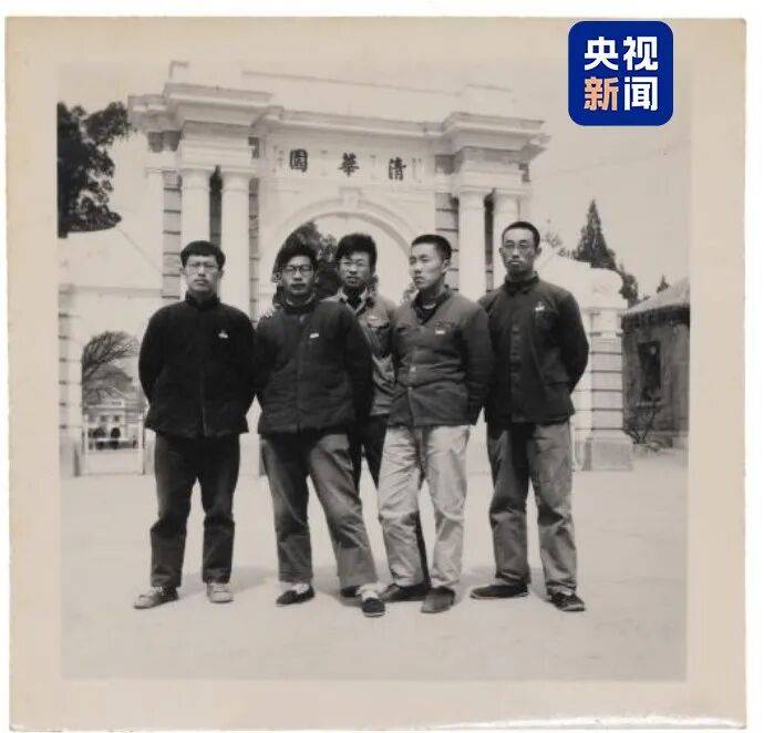 今天，向他致敬！