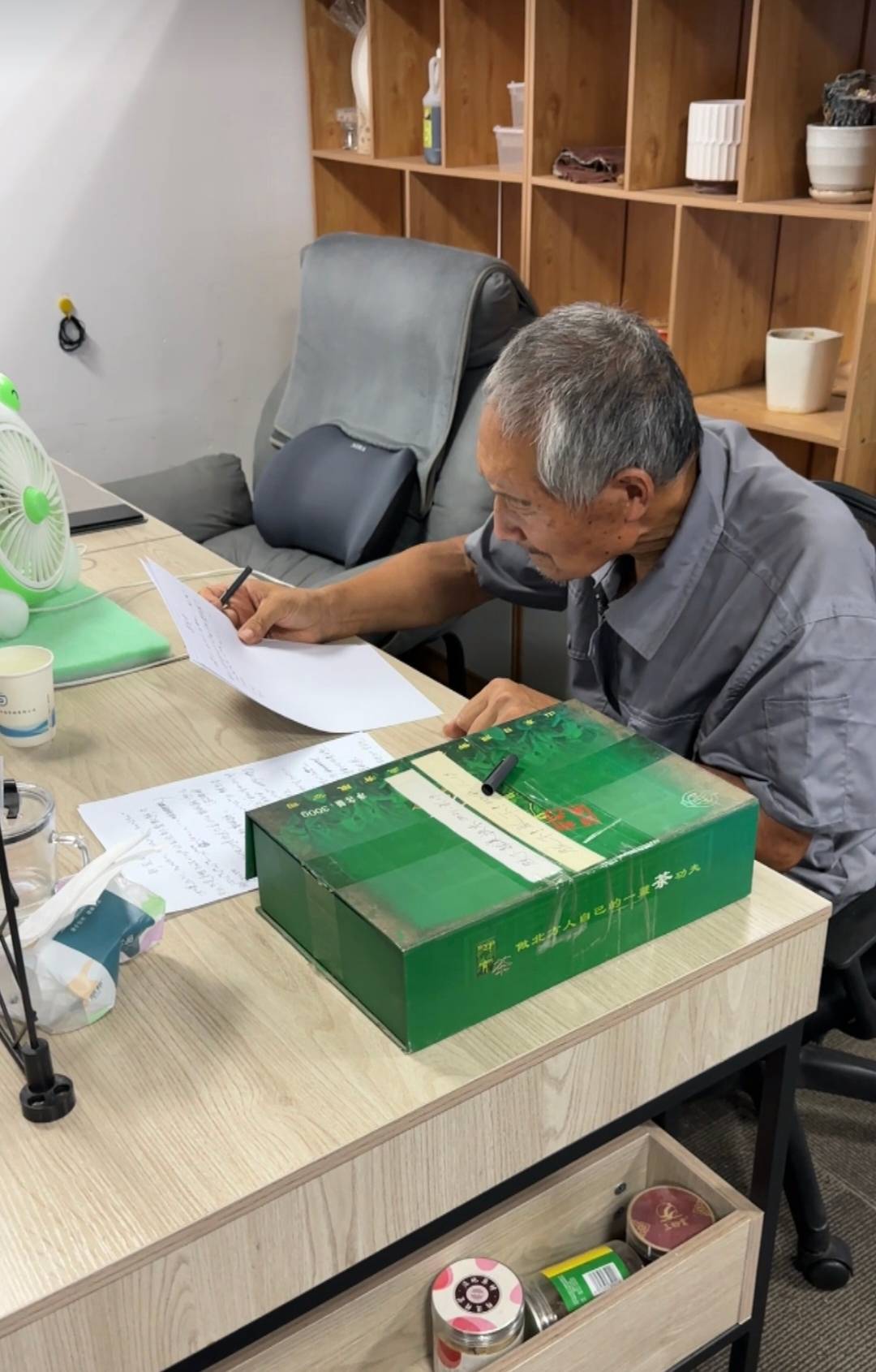 70岁保洁员的数学梦，被2000多万人看见