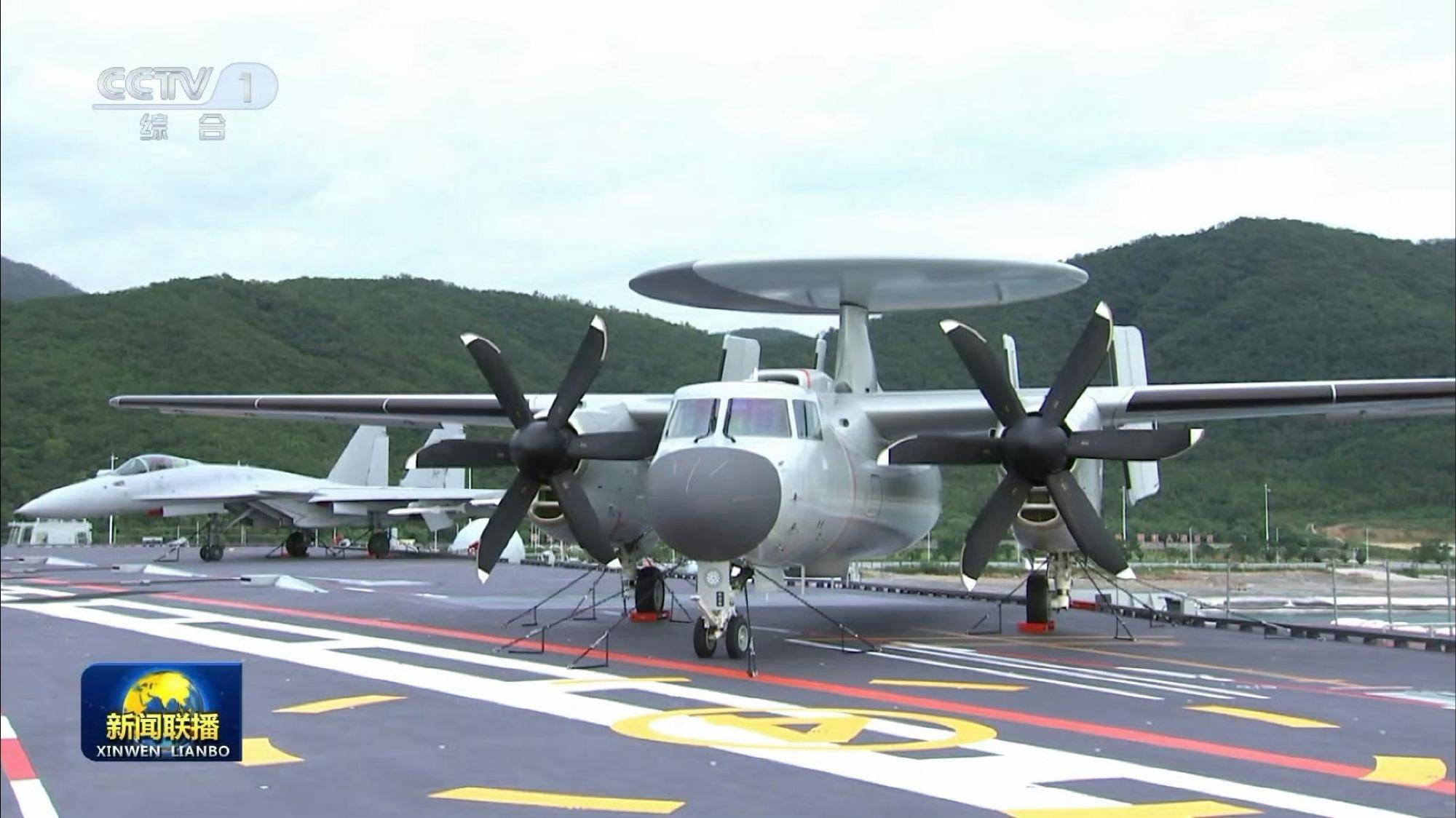 时速200公里急刹车!福建舰服役后第一餐:烤羊排,大虾,红烧肉